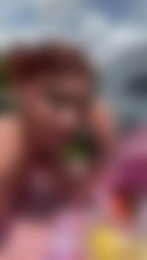 I love the sun by charlottelovee