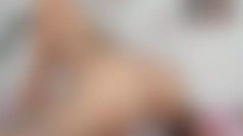 Let me bounce my big ass in your face 🍑 by alyroses