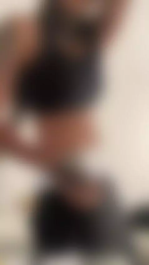 ¿Te gusta mi ropa interior?
#onlyfans #tits #blowjob by palechor69