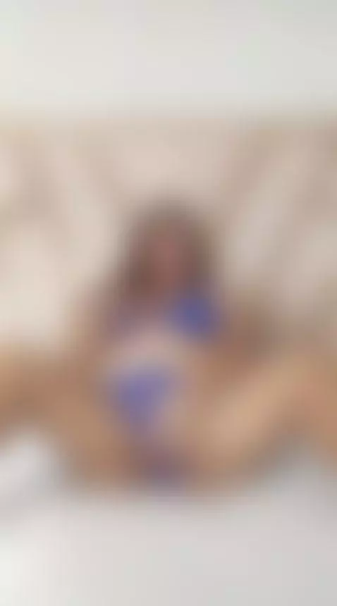 I want you between my legs! 💕💙 by molly-sweett