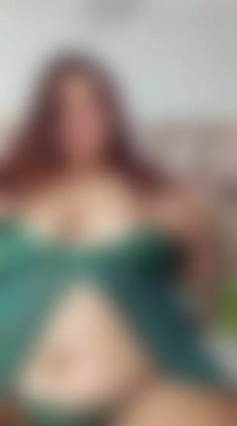 Ohh sexy 💚💚🤍 by molly-sweett