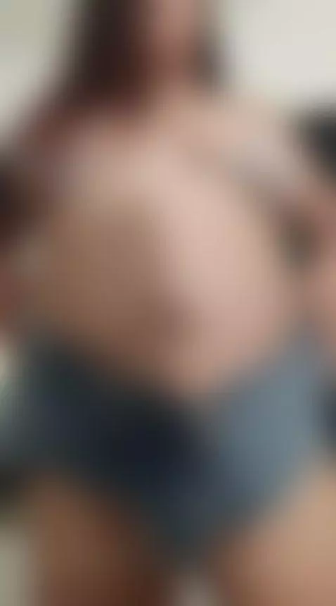 I'm dying to try your lips❤🤤🥵🔥💋🥰🍑 by molly-sweett