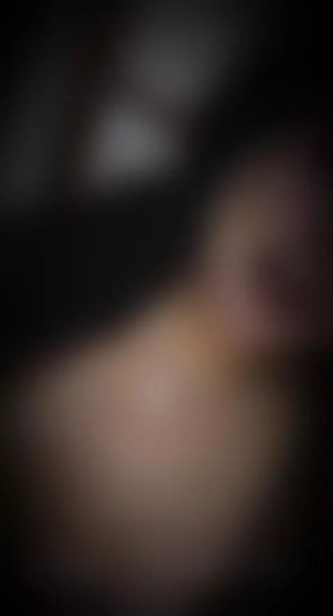 i whant kiss you sexy body 🥵 by molly-sweett
