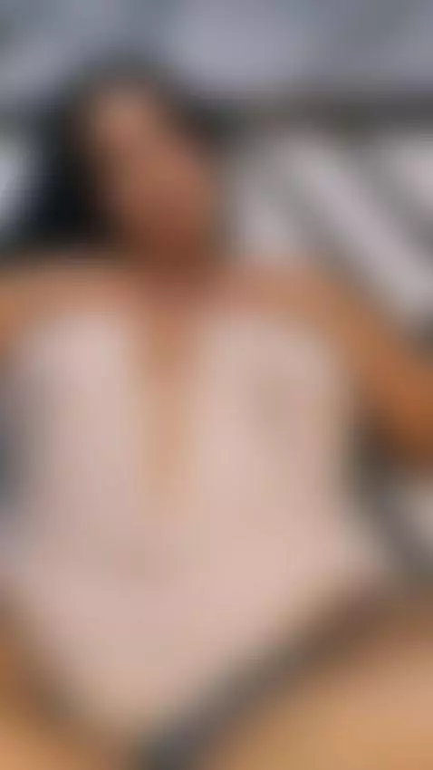Play with my tits !! 🍒🥵 by molly-sweett