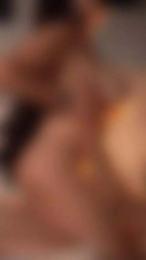 Sacandole la leche a mi vecino antes de dormir 🍑🍆💦 by issane