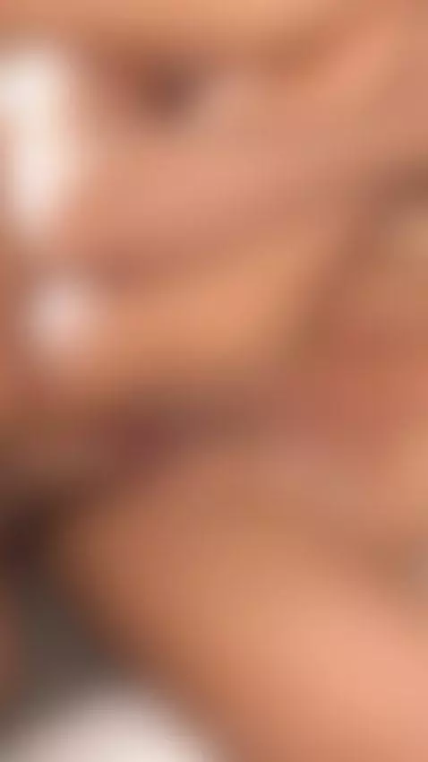 Vergon follandome duro mientras me masturbo mi clitoris🍆🍑 by issane