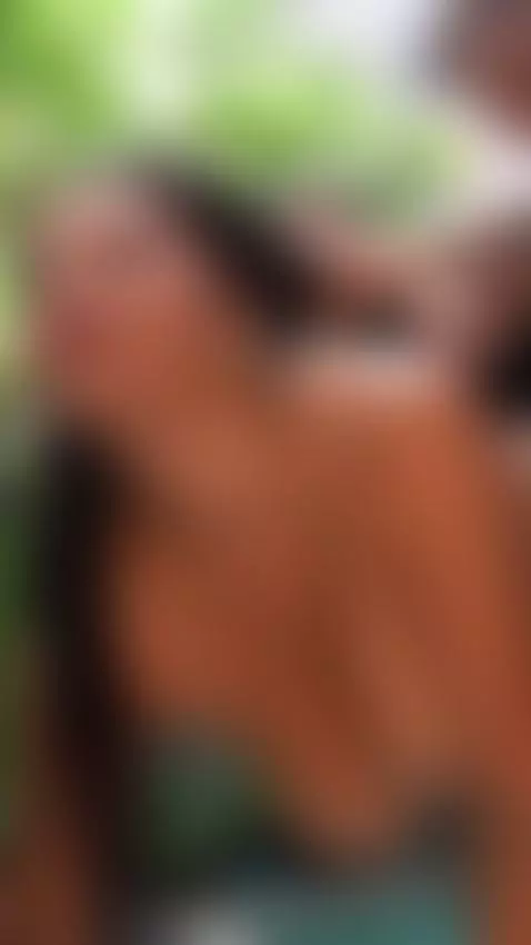 Saboreando como me folla duro y hasta el fondo🍆🍑 by issane