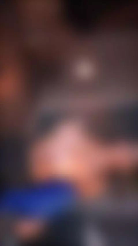 llego el momento de dar un buen masaje 🍆 by issane