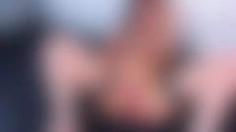 Mi coño mojado desea tu gran polla 😈🍆 by gaiajett