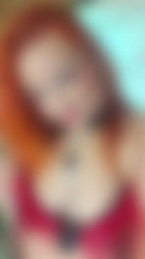 COME EAT THIS HORNY MATURE CHECK THE LINK IN MY BIO by lilybigass