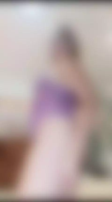 Will you dance a hot Perreito with me? 🔥 by isabellassmith