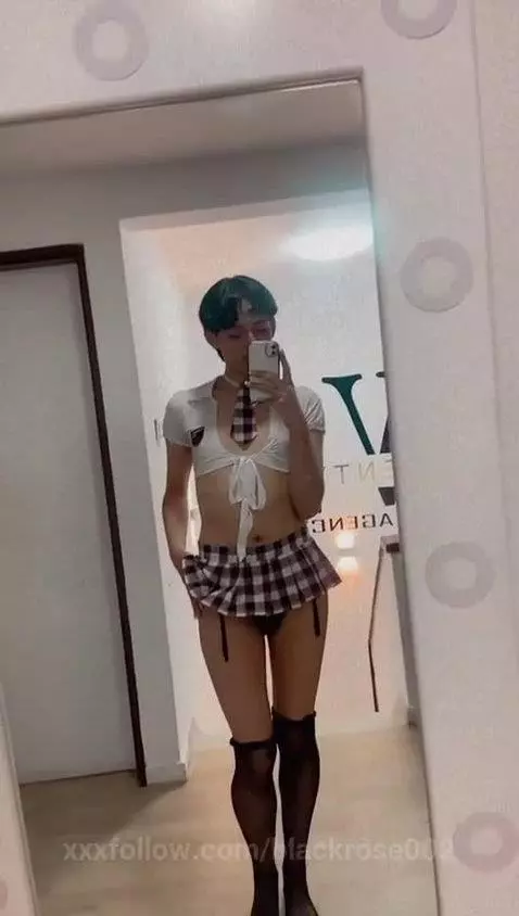 Daddy wants to play with his sexy schoolgirl?🔥GO PLAY! https... by blackrose002