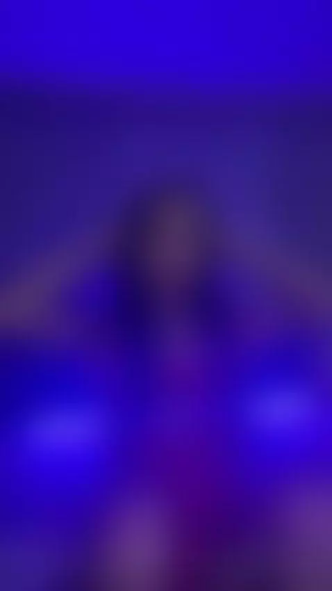 hot asf by bonniie-blossom