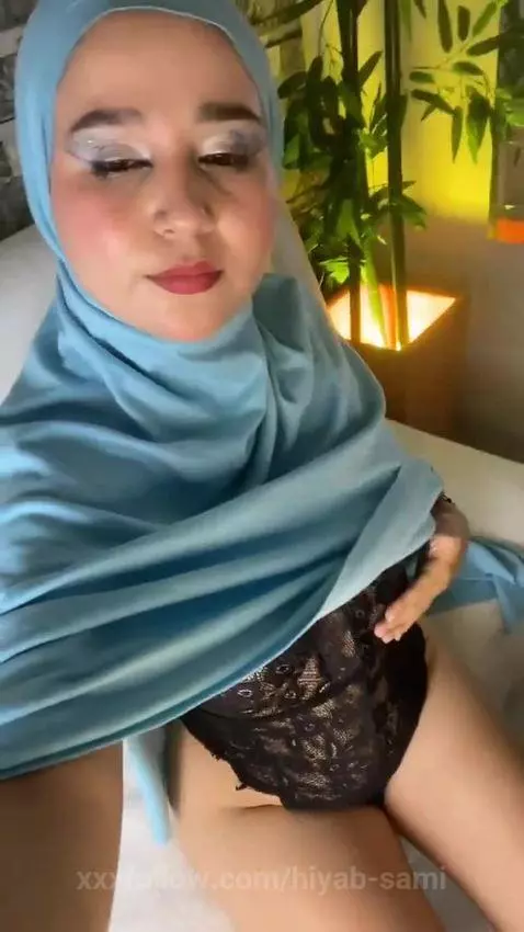 Silent Heat, Arabian Fire 🔥✨ I speak only with my body by hiyab-sami