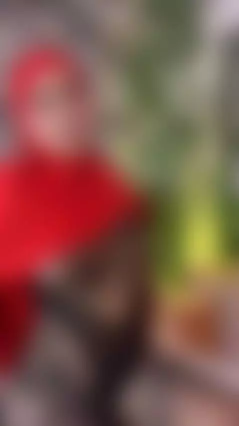 Silence in My Lips, Fire in My Hips 🌙🔥 Let me show you what ... by hiyab-sami