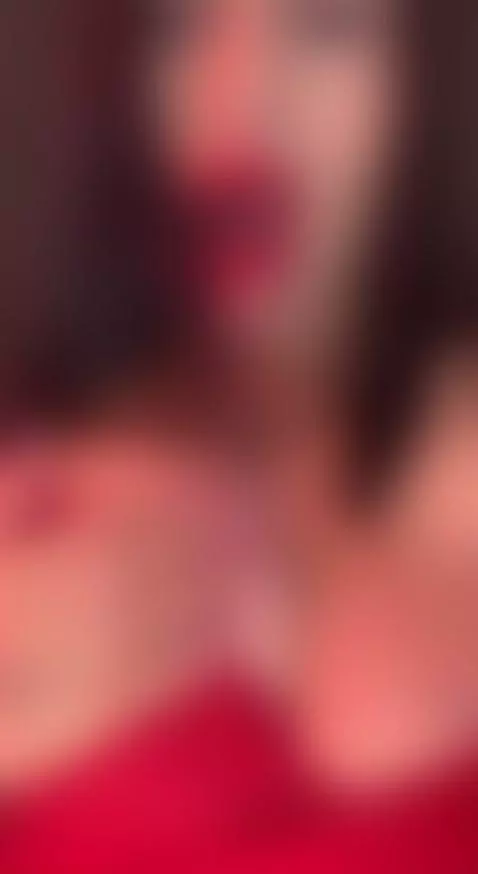 Red will make you crazy 💋 by sheyla-hills