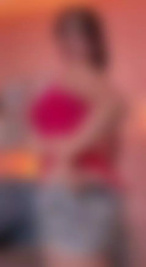 I would love for you to help me cool down 💦 by sheyla-hills