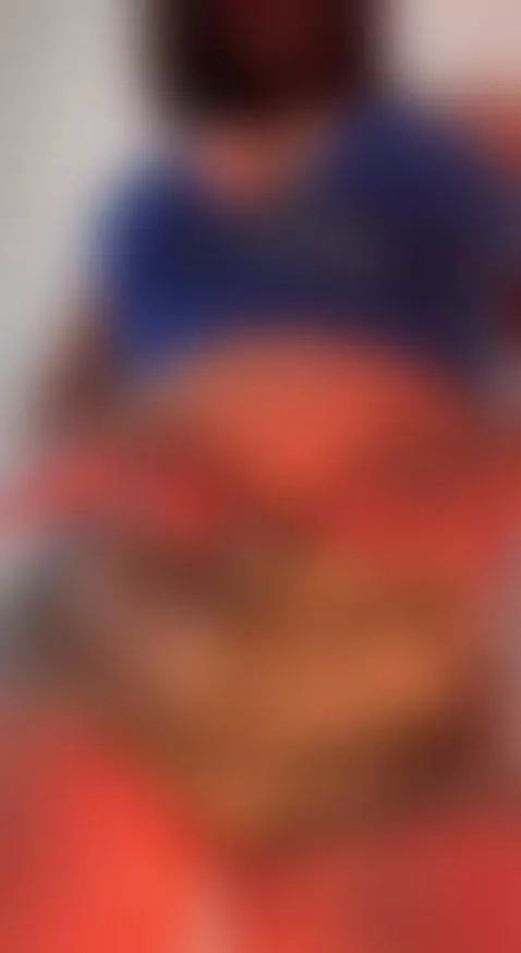 Do you like how these jeans fit me? 🍑 by sheyla-hills