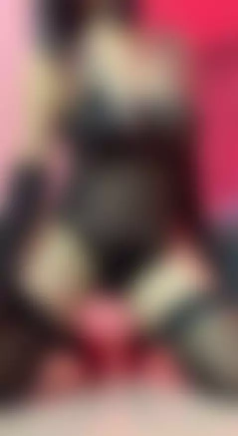 Do you like sexys girls with long legs? I am one 👄 by sheyla-hills