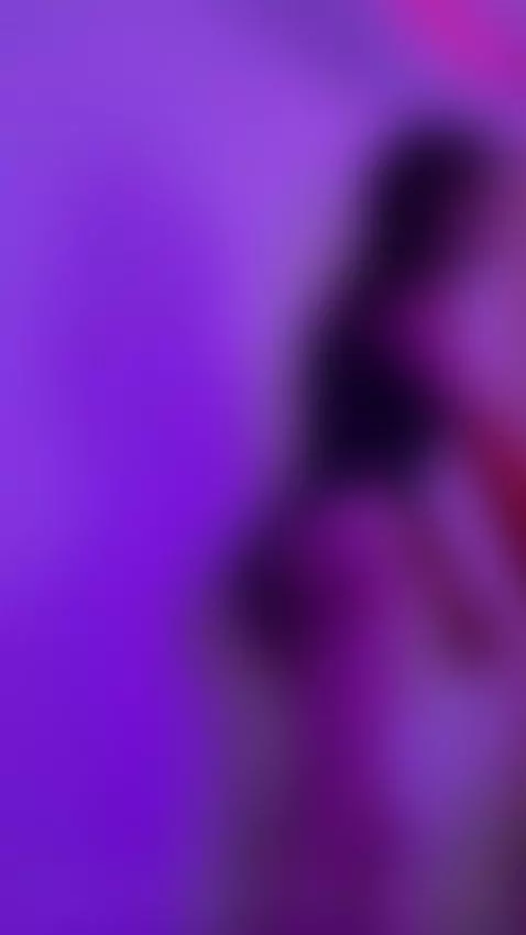 What would you do if you saw your queen like this? I'm readi... by alejandradangergirl