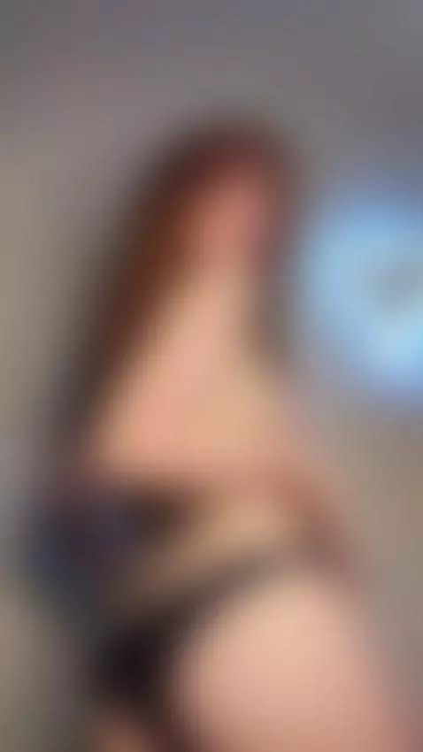 A per(f)ect ass is the best breakfast💜 by hannahred