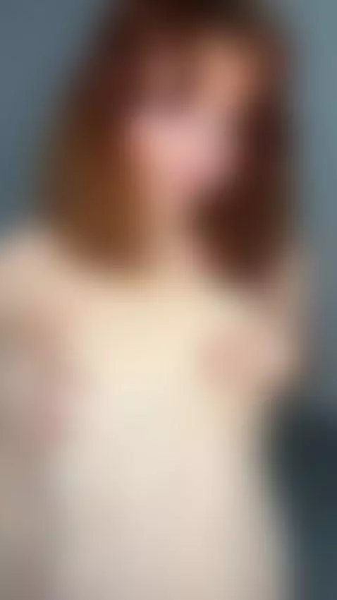 ✨My tits are small but I still look fuckable right 💟 by hannahred