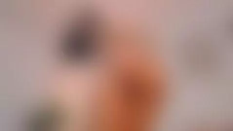 latex show for u today follow me 
https://chaturbate.com/in/... by valentinarossi1