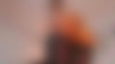 make me vibrate well for u <3 
https://chaturbate.com/in/?to... by valentinarossi1