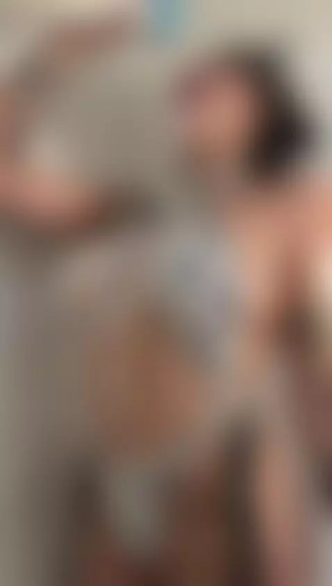 Asi es como quiero que me dejes , llenita by ishollyshit