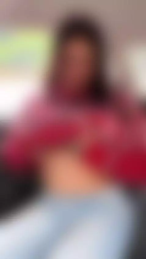 Tetas en carretera by ishollyshit