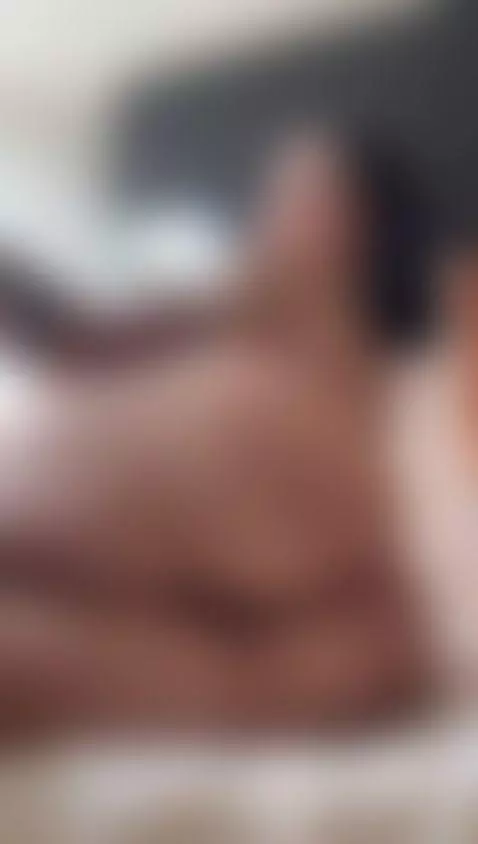 Disfrutame mientras puedas by ishollyshit