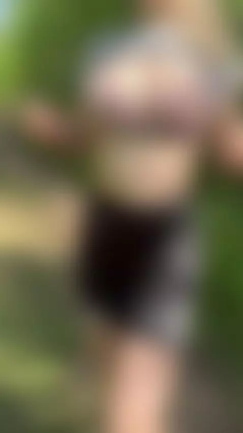 tits in the field by avr0ria