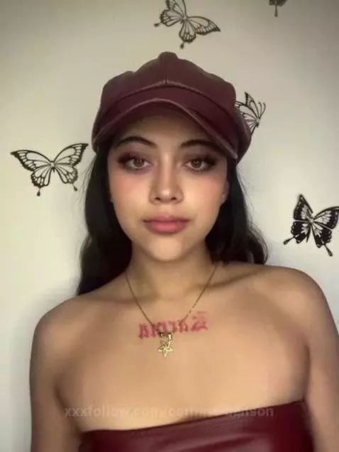 Addicted to the forbidden 🕷️💗 by corinne-benson