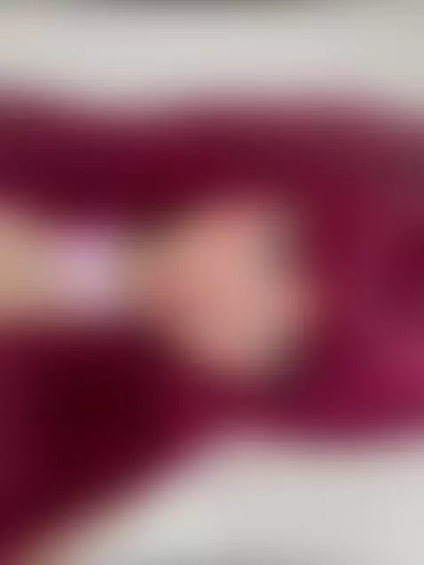 Big eyes, big butt. by corinne-benson