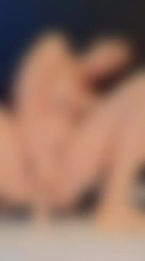 I did not resist the desire and fuck my very hard ass by firemorocha1