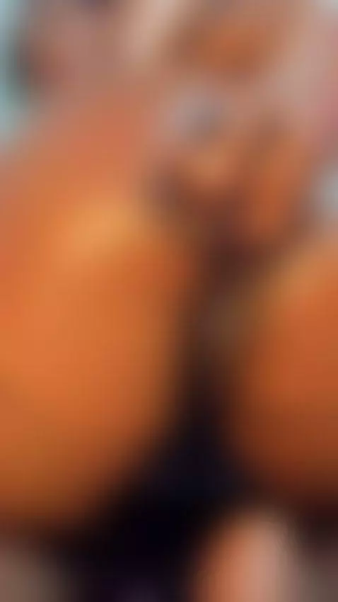 I FUCK MY ASS I PUT A BBC IN IT by firemorocha1