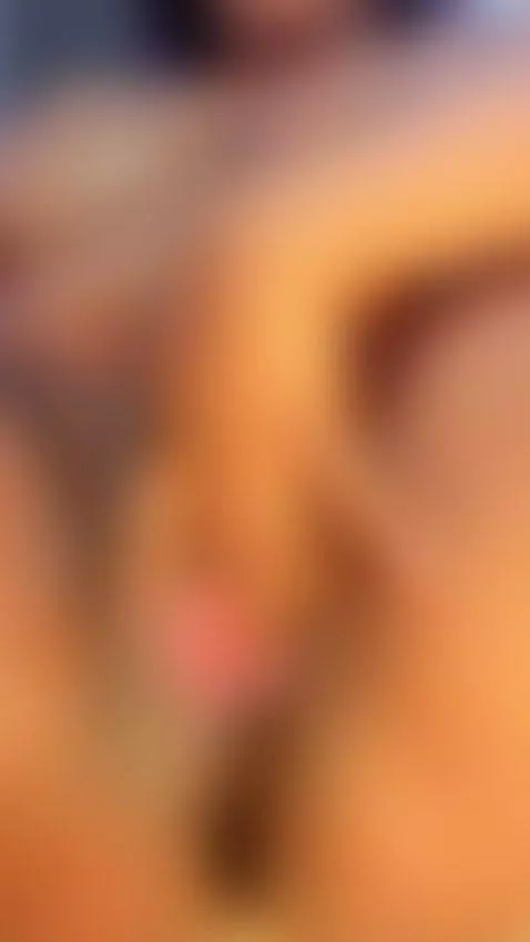 My pussy wants to be fucked by your big hard cock by firemorocha1