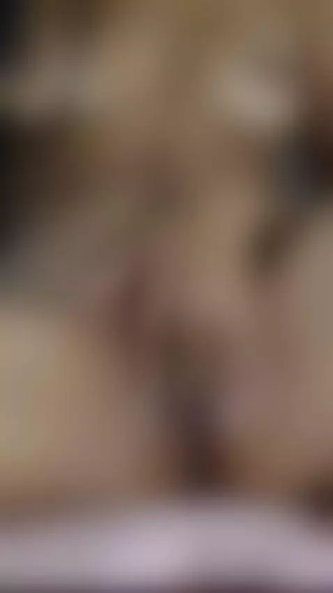 I show you my pussy and you make me wetter 💦😏 by juliette033