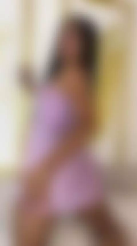 In heels I fulfill more fantasies😏 by juliette033