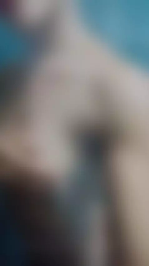 Every drop runs down my curves 🌹💦 by juliette033