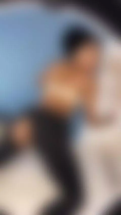 dancing with my ripped jeans 💃😈 by juliette033