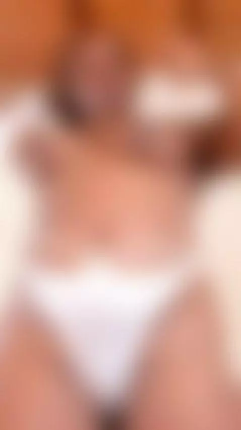 discover my big tits by erismodel3