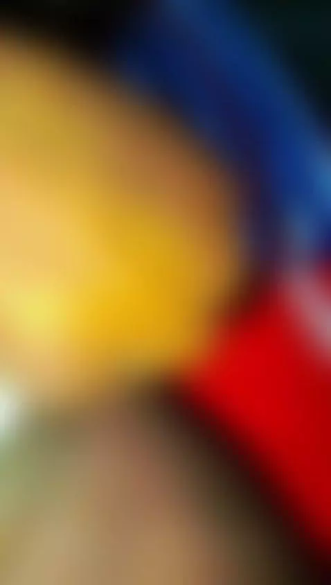 I roll the camera… and you imagine the rest 📹💭 by erismodel3