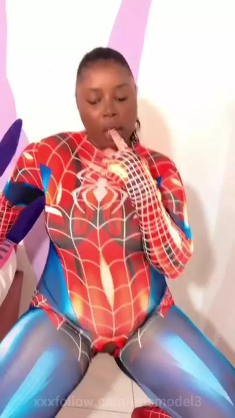 Every kiss of yours lifts me up 💋🔥 by erismodel3