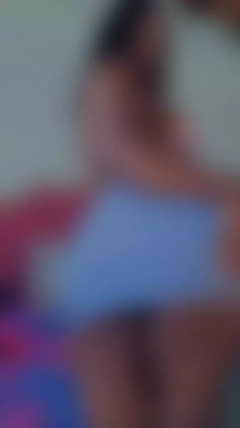 I confess I melt when you look at me 👀 by erismodel3