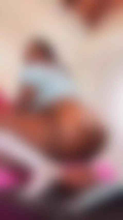 Burning veins pulsating from your touch 🔥 by erismodel3