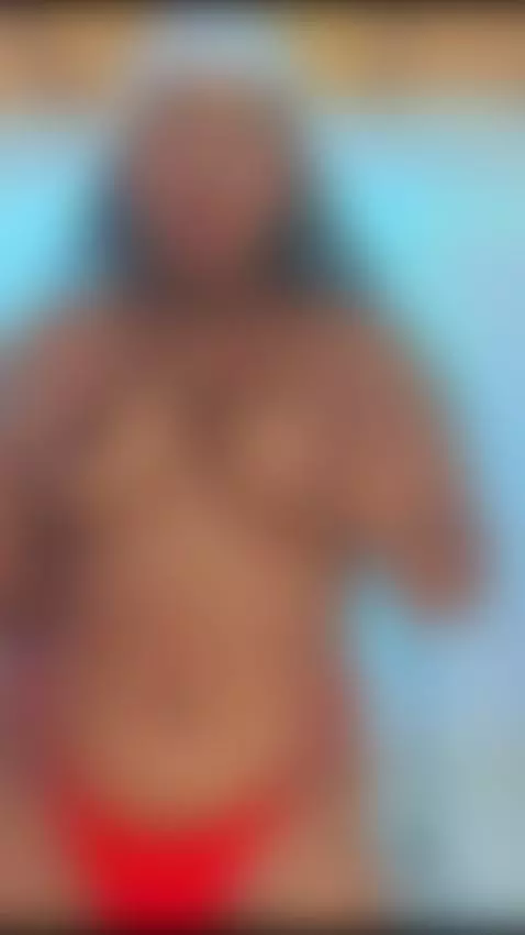 Our eyes met and the fire began 🔥👀 by erismodel3