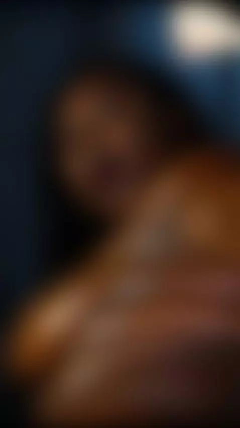 I like when your words turn into desire 🥵💞 by erismodel3