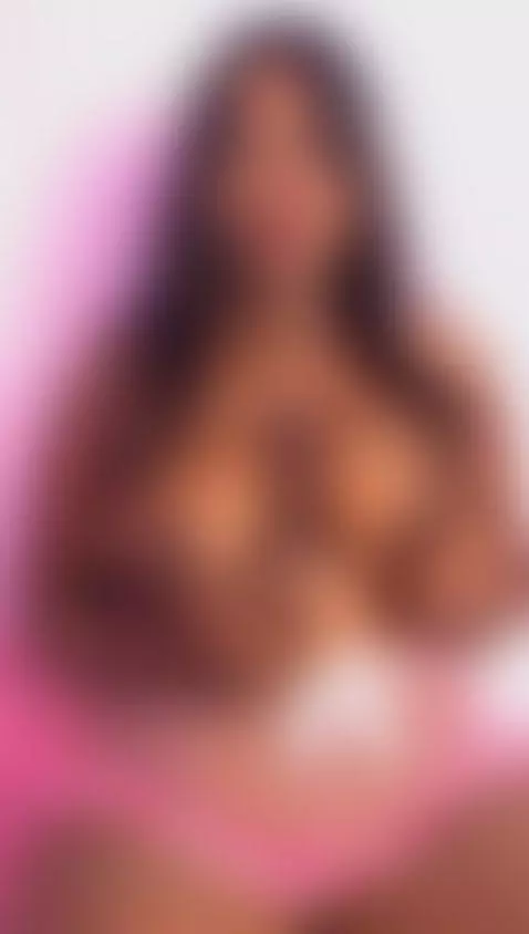 Pure heat running through every part of me 🔥💦 by erismodel3