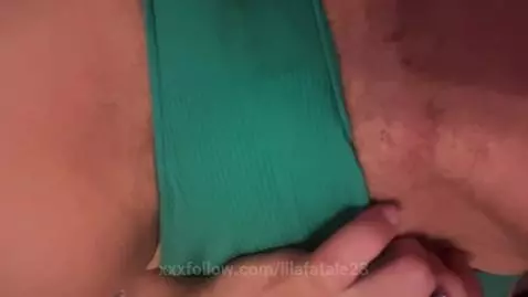 peekaboo by lilafatale23